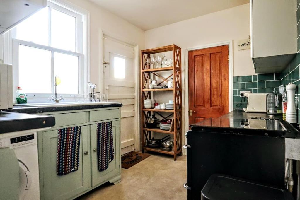 Cute Cottage 5 Min Walk From Cafes Station And Sea Hastings Eksteriør billede